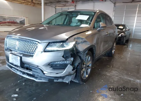 2019 Lincoln Mkc Select z USA, uszkodzony, nr VIN 5LMCJ2C9XKUL06899